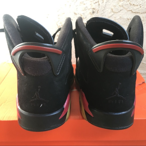 Air Jordan 6 Retro Black Varsity Red 2010 - Picture 6 of 8